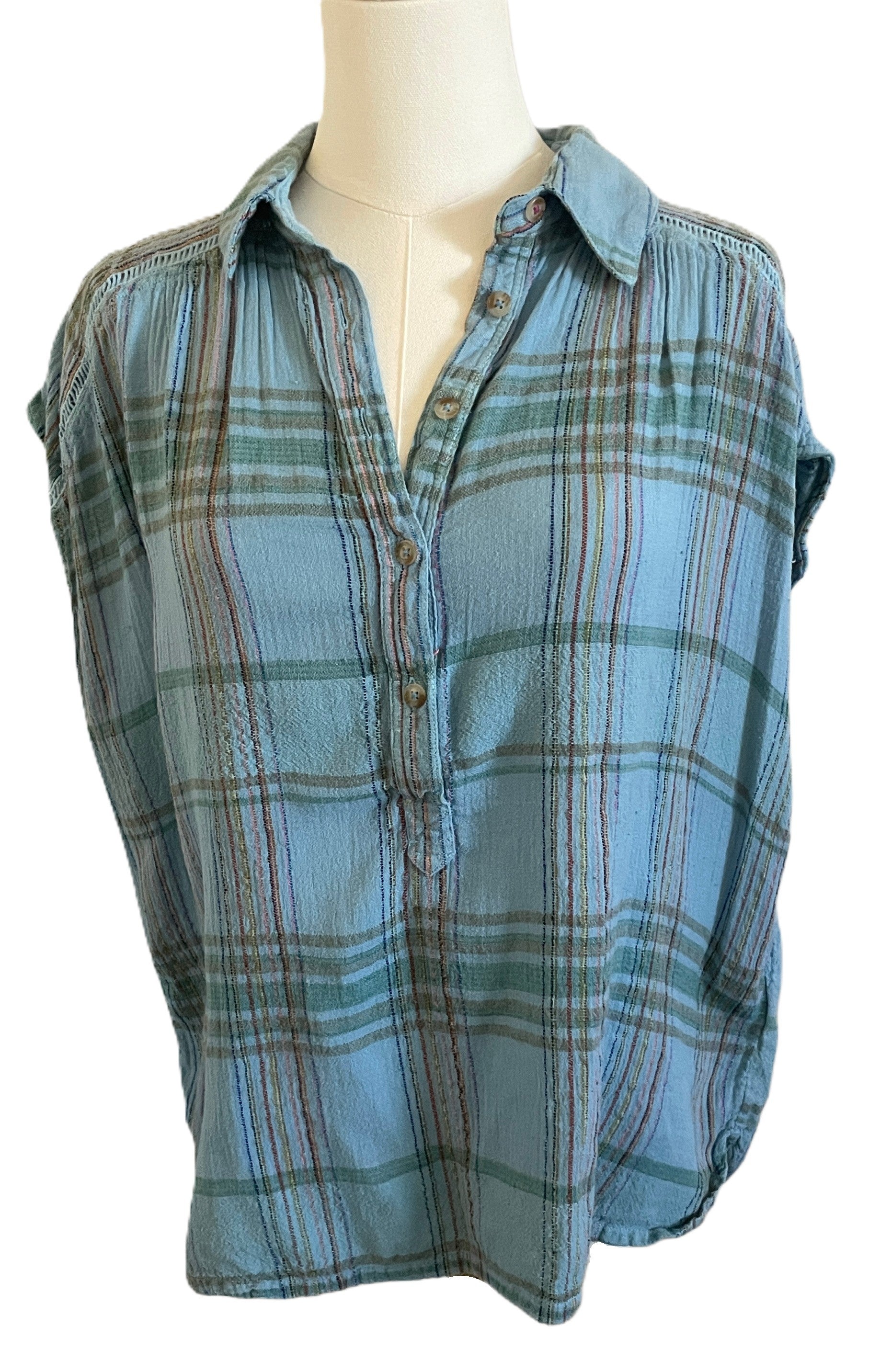 Pilcro Plaid half button down 
