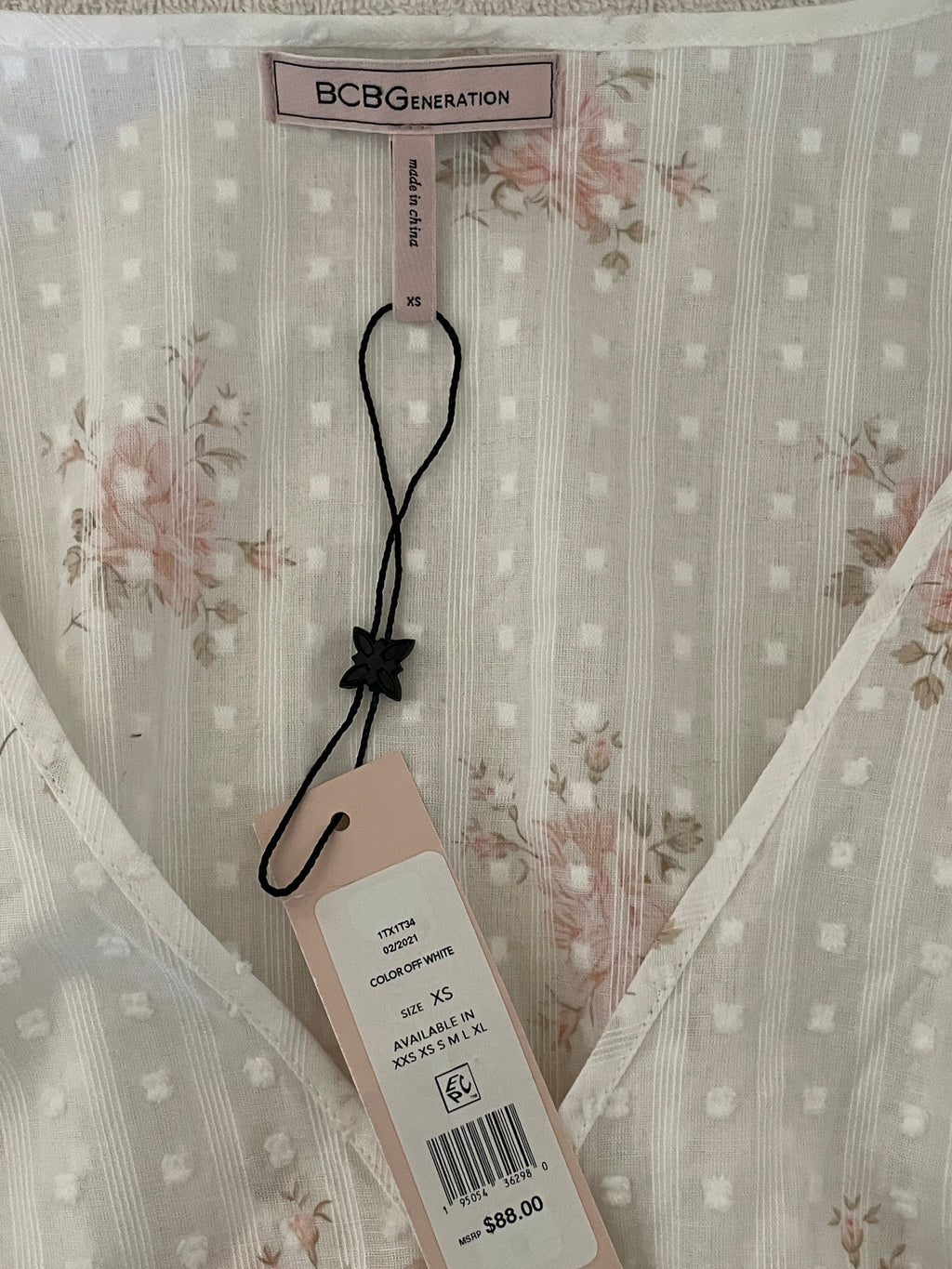 BCBGENERATION Wrap Top