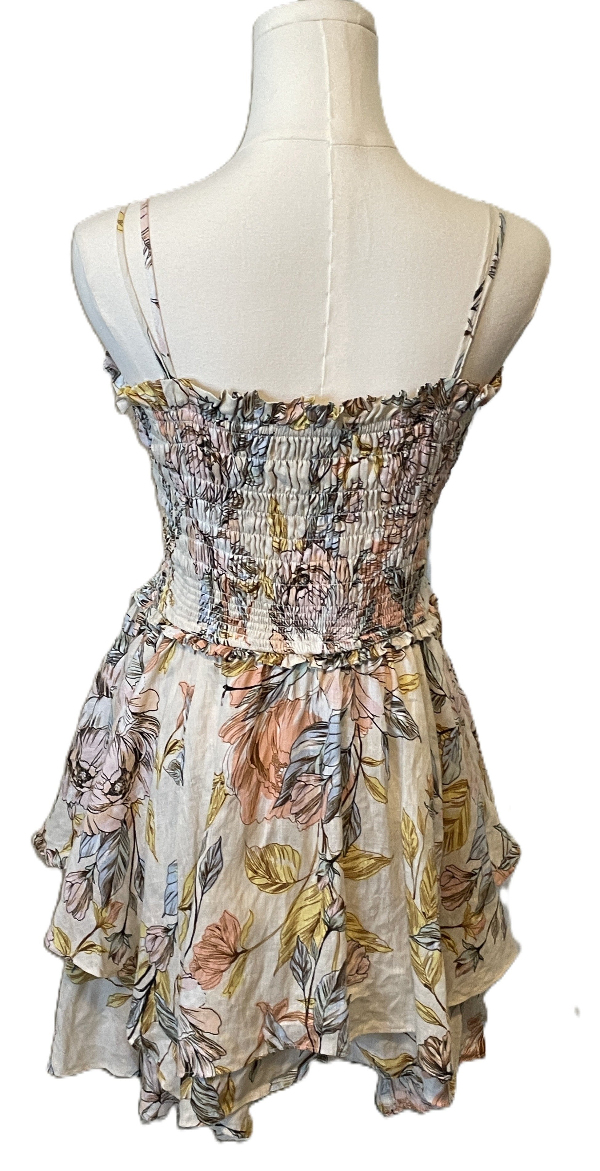 Chelsea & Violet  Floral print mini dress